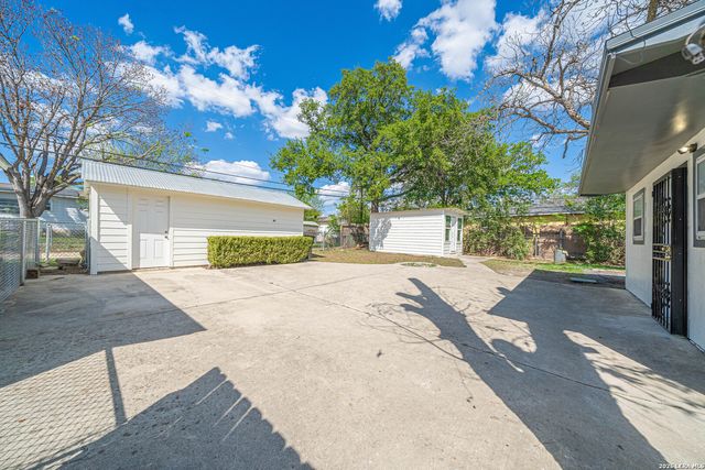 723 Glamis, San Antonio, TX 78223