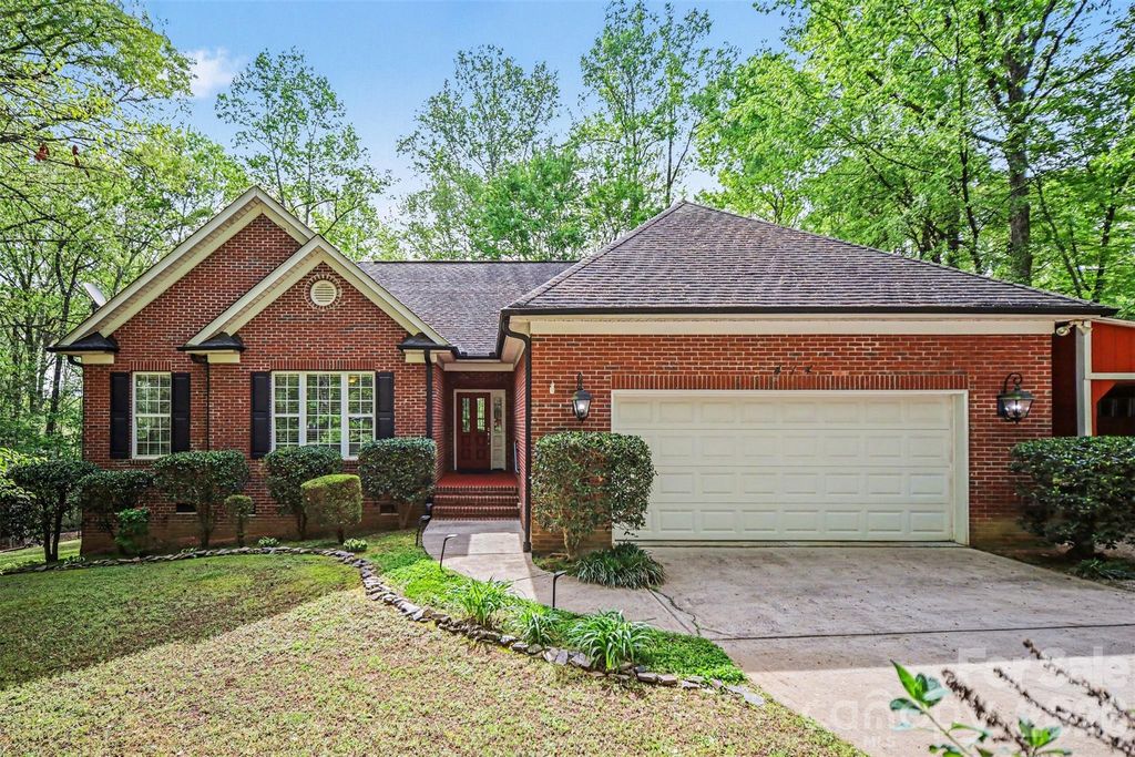 414 Yamasee Road, Waxhaw, NC 28173