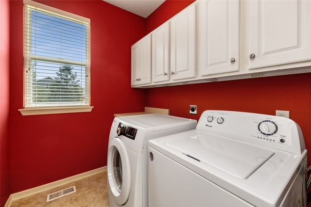 1690 SE Bell Drive, Waukee, IA 50263
