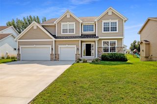 1690 SE Bell Drive, Waukee, IA 50263