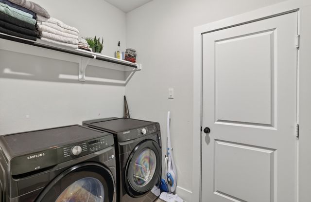 3845 Poppywood Road, Little Elm, TX 75068