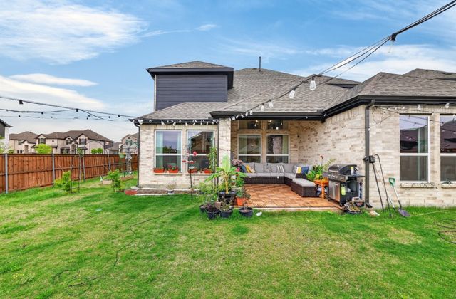 3845 Poppywood Road, Little Elm, TX 75068