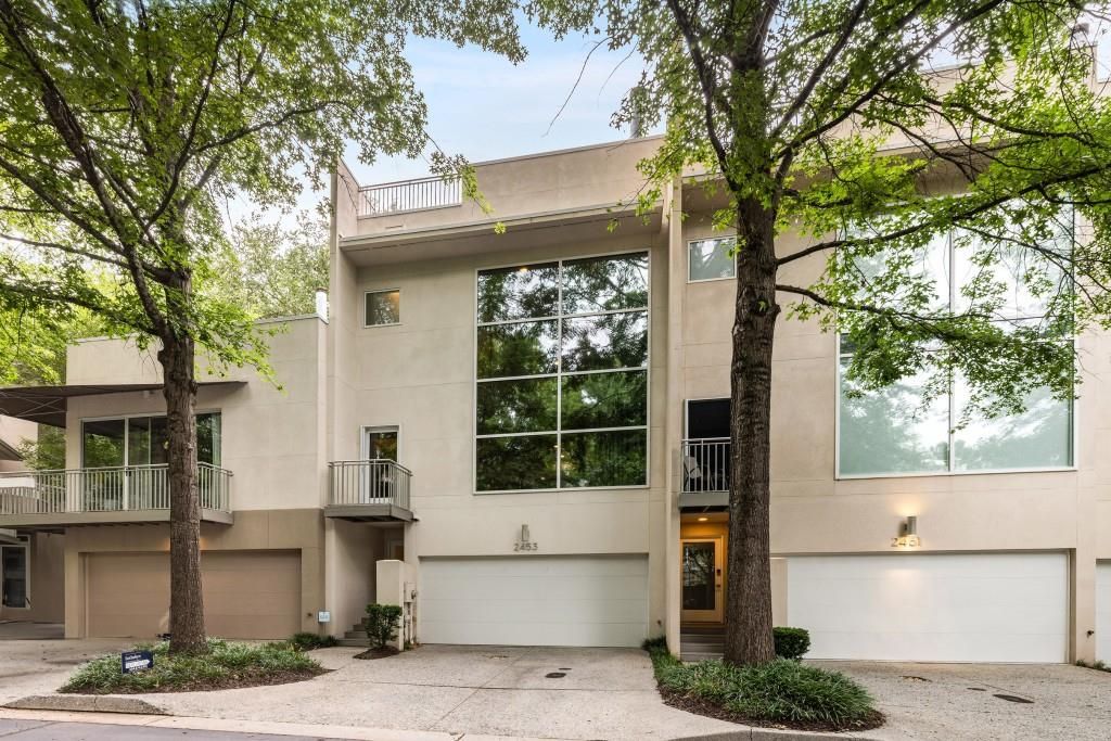 2453 Field NE Way, Brookhaven, GA 30319
