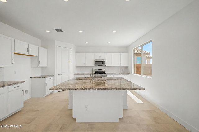 2853 E Mecklenburg Way, San Tan Valley, AZ 85143