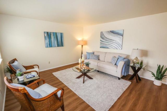 517 Vivienne Drive, Watsonville, CA 95076