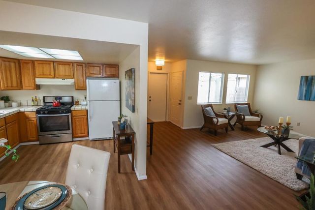 517 Vivienne Drive, Watsonville, CA 95076