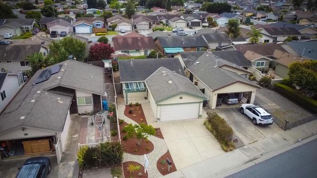 517 Vivienne Drive, Watsonville, CA 95076