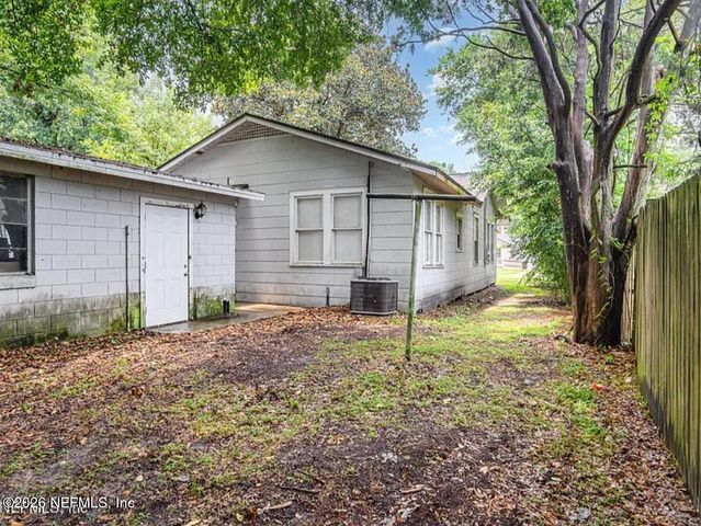 940 GLENCARIN Street, Jacksonville, FL 32208
