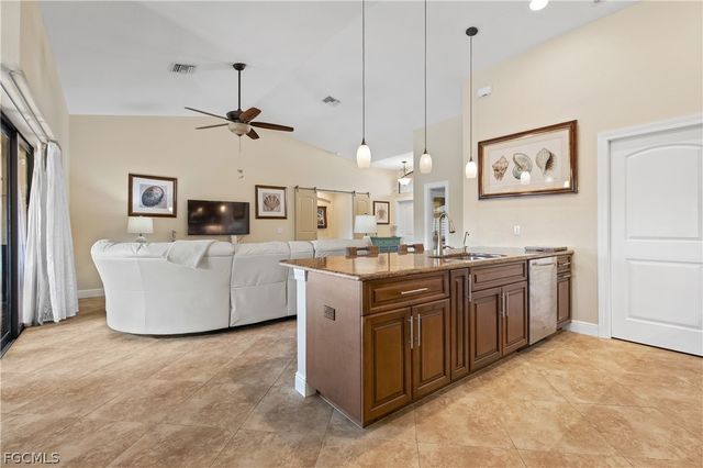 2818 SW 39th ST, Cape Coral, FL 33914