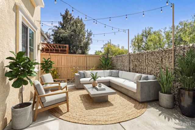 146 Adelia, Oceanside, CA 92057