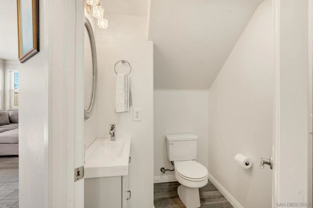 146 Adelia, Oceanside, CA 92057