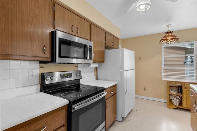2222 EUCLID CIRCLE N, Clearwater, FL 33764