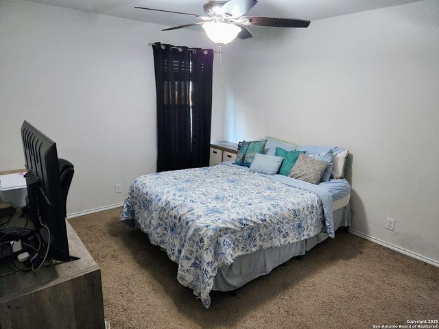 6420 Legato Curve, San Antonio, TX 78252