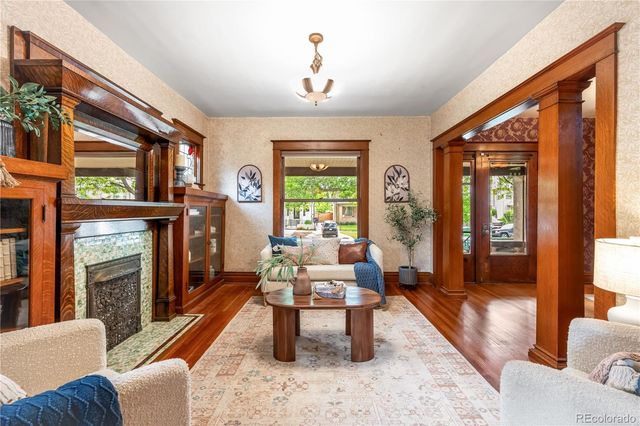 2716 N Vine Street, Denver, CO 80205