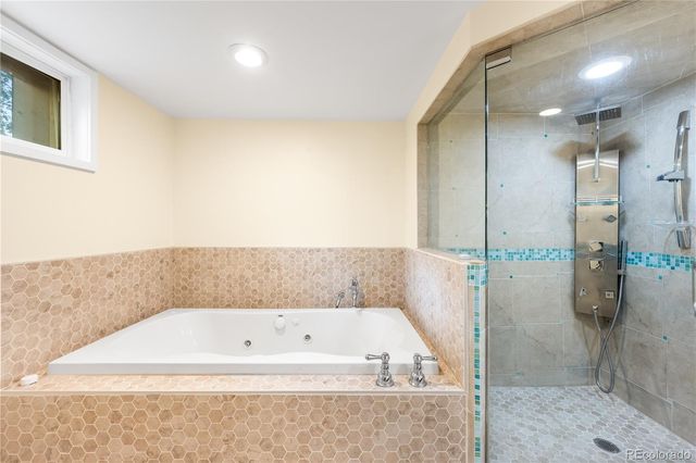 2716 N Vine Street, Denver, CO 80205