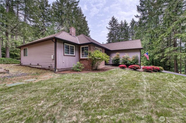 4860 NW Hosman Circle, Silverdale, WA 98383