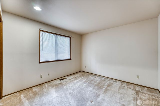 4860 NW Hosman Circle, Silverdale, WA 98383