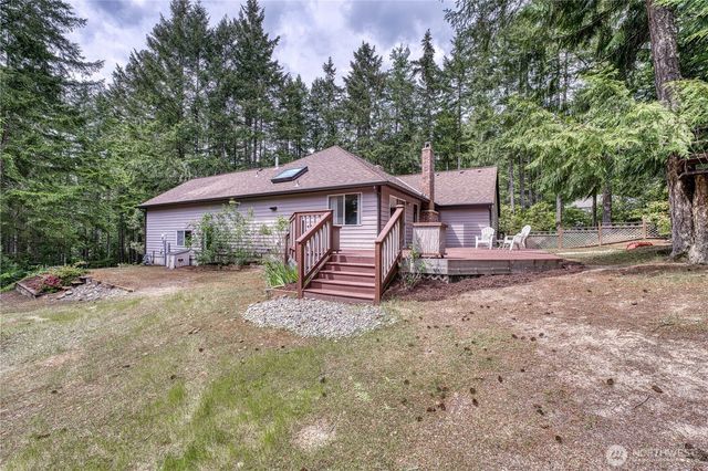 4860 NW Hosman Circle, Silverdale, WA 98383