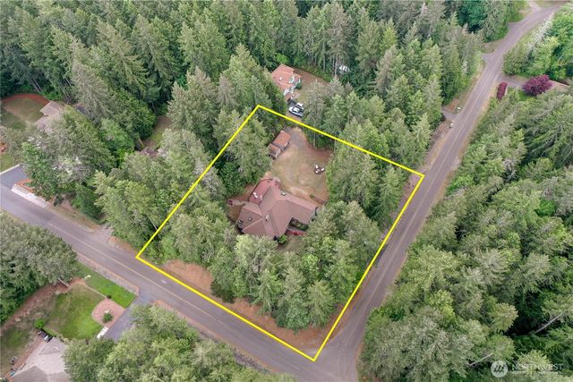 4860 NW Hosman Circle, Silverdale, WA 98383