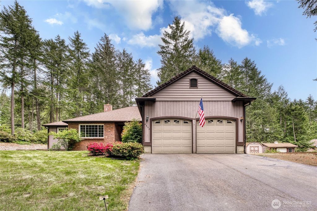 4860 NW Hosman Circle, Silverdale, WA 98383