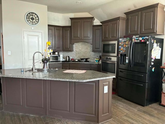 23802 Via Viale Drive, Richmond, TX 77406