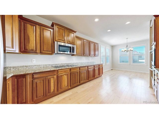 19814 W 56th Pl, Golden, CO 80403