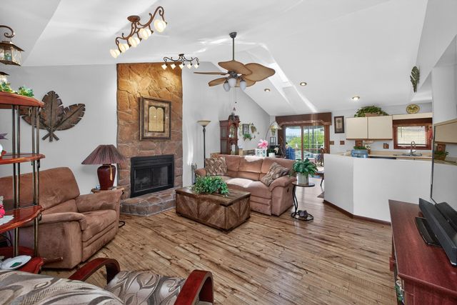 424 Woodcrest Place, Lexington, KY 40517