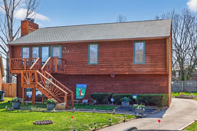 424 Woodcrest Place, Lexington, KY 40517