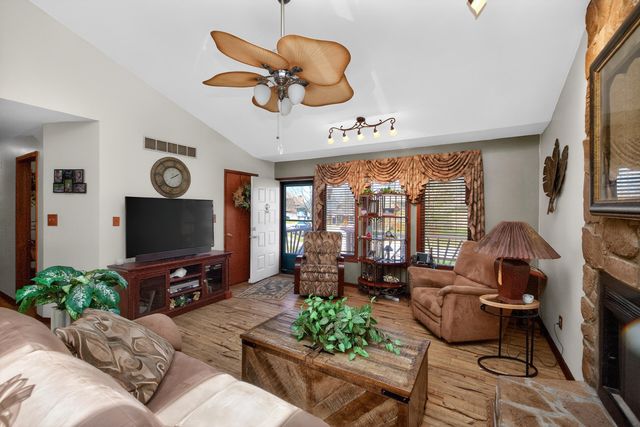 424 Woodcrest Place, Lexington, KY 40517