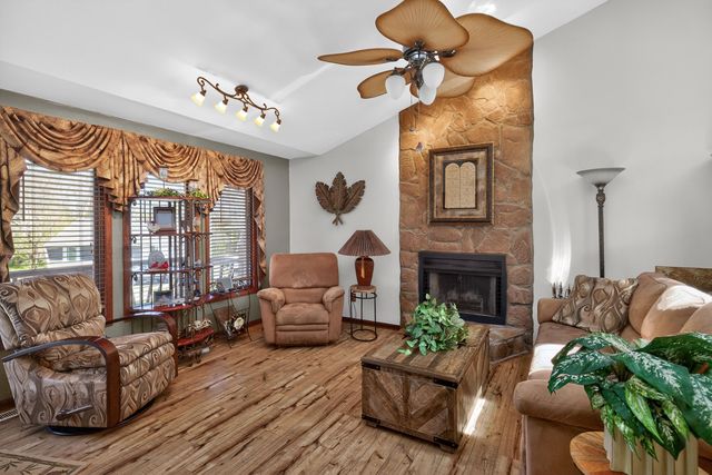 424 Woodcrest Place, Lexington, KY 40517