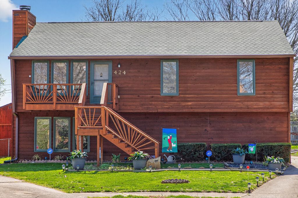 424 Woodcrest Place, Lexington, KY 40517