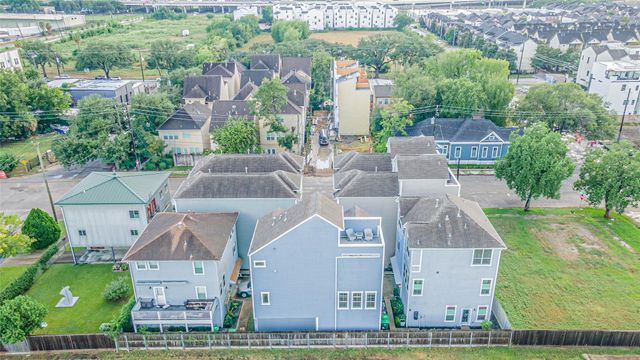 3009 Bell Street B, Houston, TX 77003