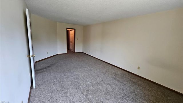 150 Loflin WAY, Virginia Beach, VA 23462