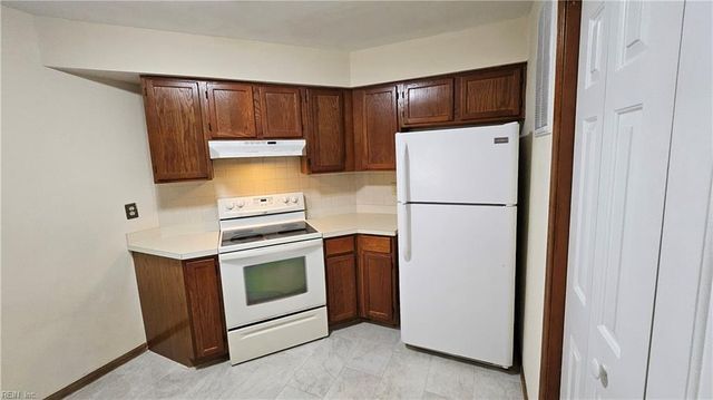 150 Loflin WAY, Virginia Beach, VA 23462