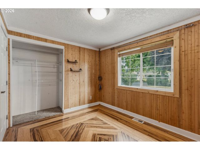 3273 TORI Ln, Longview, WA 98632