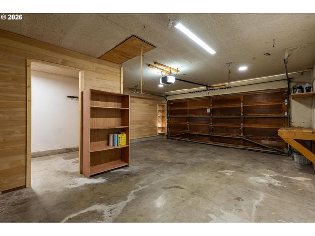 3273 TORI Ln, Longview, WA 98632