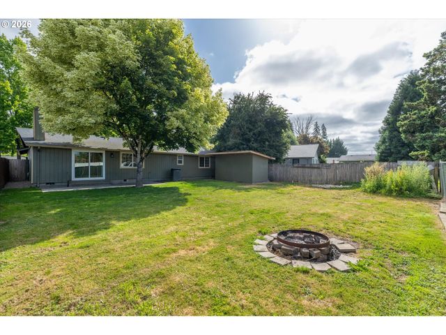 3273 TORI Ln, Longview, WA 98632