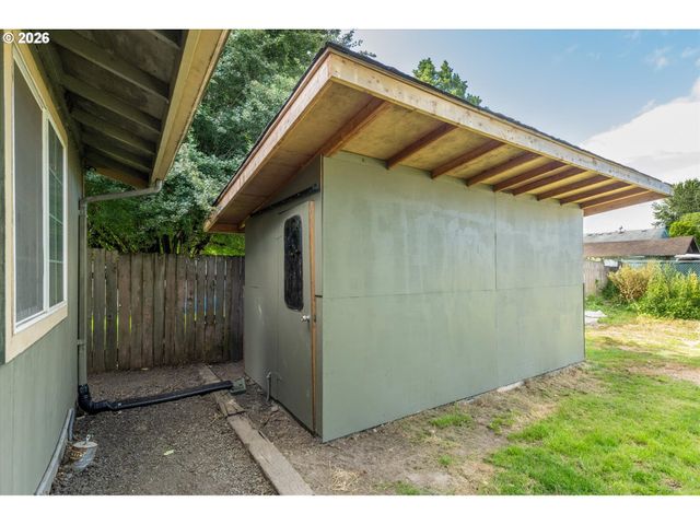 3273 TORI Ln, Longview, WA 98632