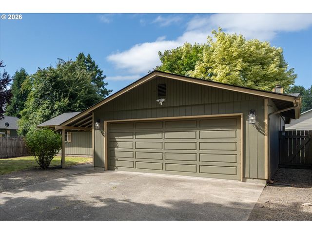 3273 TORI Ln, Longview, WA 98632