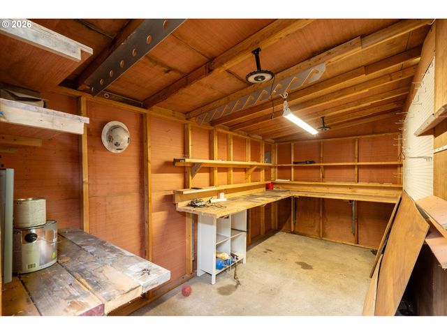 3273 TORI Ln, Longview, WA 98632