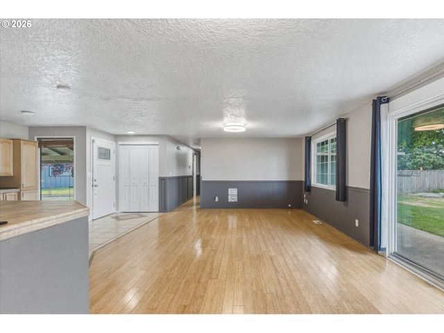 3273 TORI Ln, Longview, WA 98632