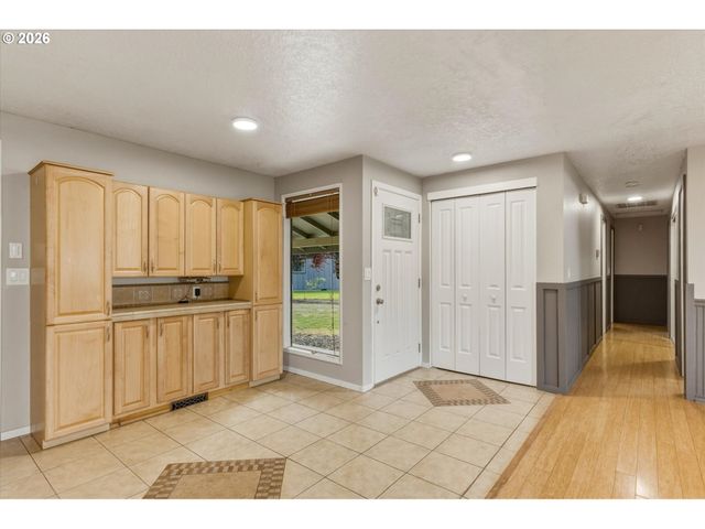 3273 TORI Ln, Longview, WA 98632