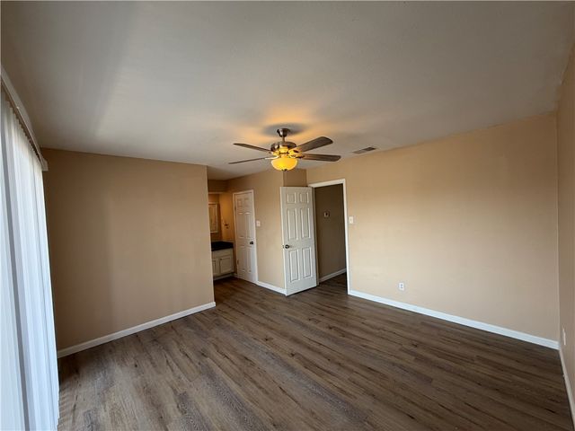 4226 Walnut Hills 4, Corpus Christi, TX 78413