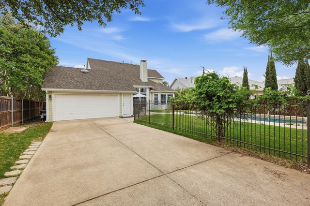 6021 Winter Park Drive, North Richland Hills, TX 76180