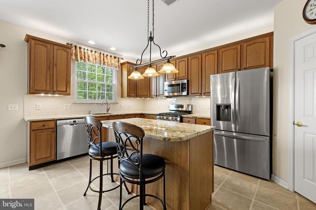 125 KENSINGTON DR, Galloway, NJ 08205
