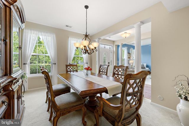 125 KENSINGTON DR, Galloway, NJ 08205