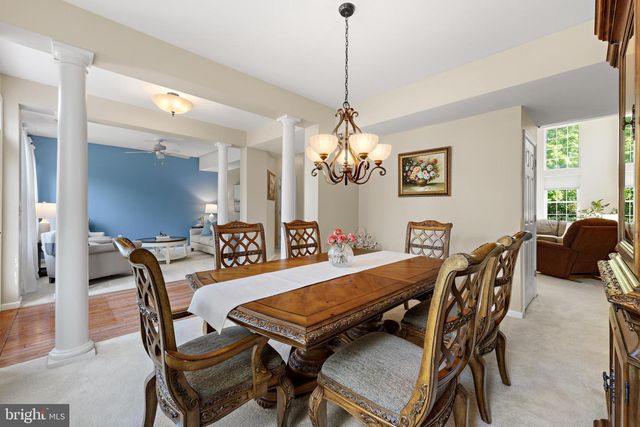 125 KENSINGTON DR, Galloway, NJ 08205