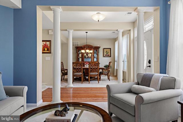 125 KENSINGTON DR, Galloway, NJ 08205