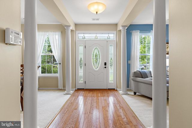125 KENSINGTON DR, Galloway, NJ 08205