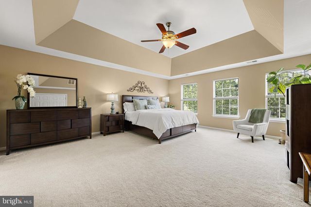 125 KENSINGTON DR, Galloway, NJ 08205